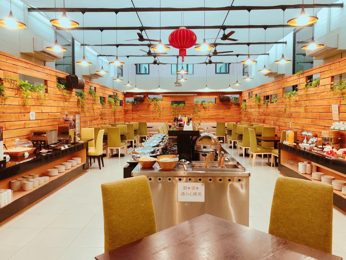 Wemeet Hotel Pingtung Exterior foto