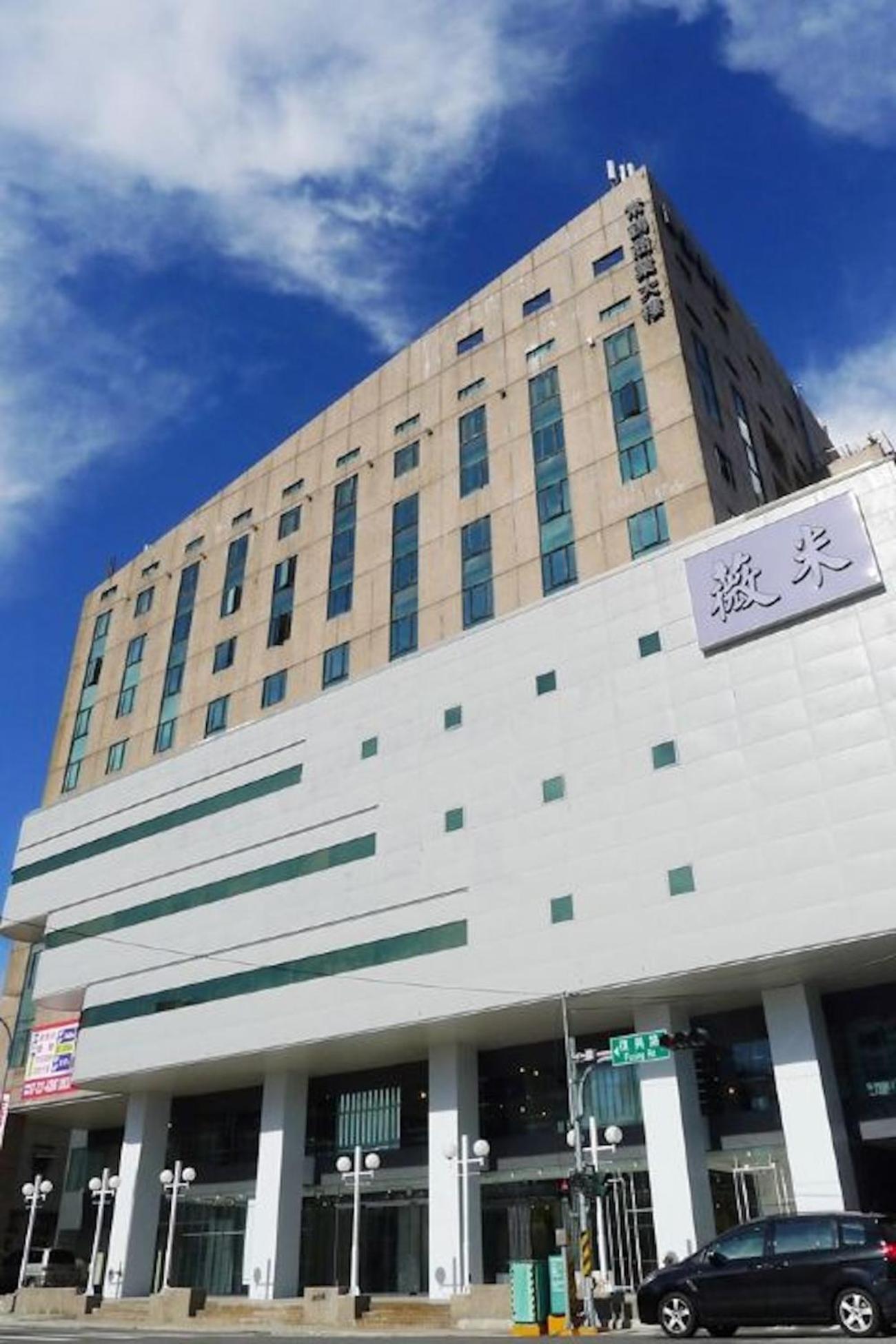 Wemeet Hotel Pingtung Exterior foto