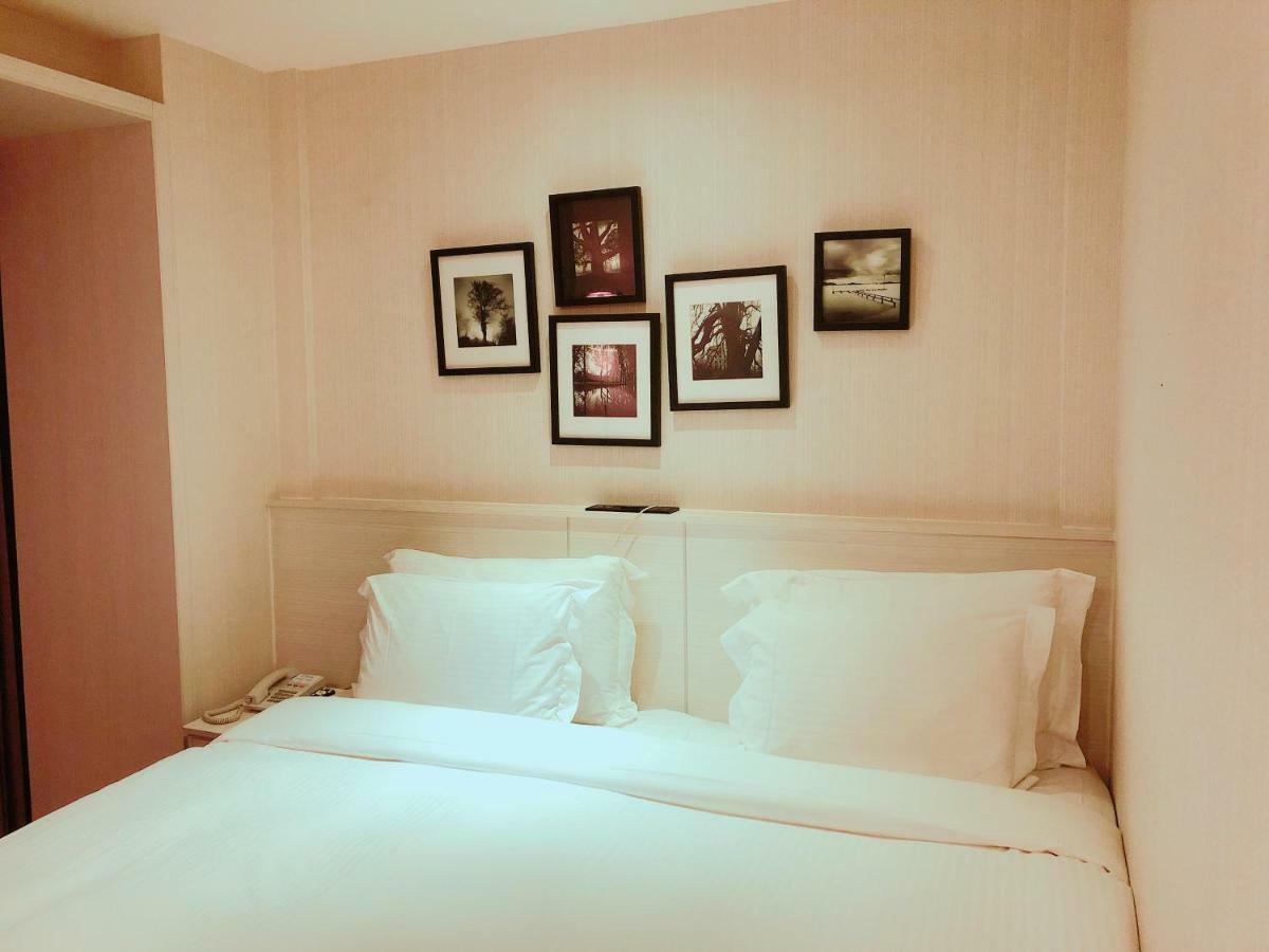 Wemeet Hotel Pingtung Exterior foto